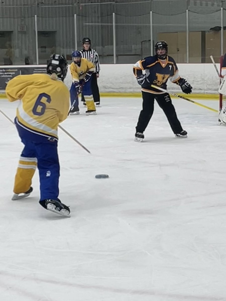 University Challenge Cup Day 1 action: Lethbridge vs Laurentian.  Results found at:
docs.google.com/spreadsheets/u…