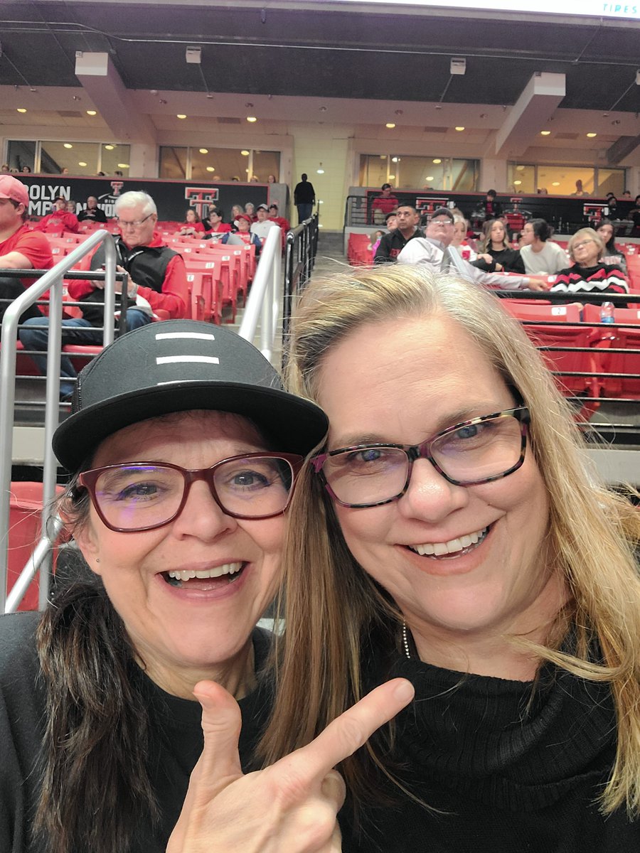 txtechflorida's tweet image. Great meeting @GruvyGurl at the @LadyRaiderWBB game!!! #wreckem