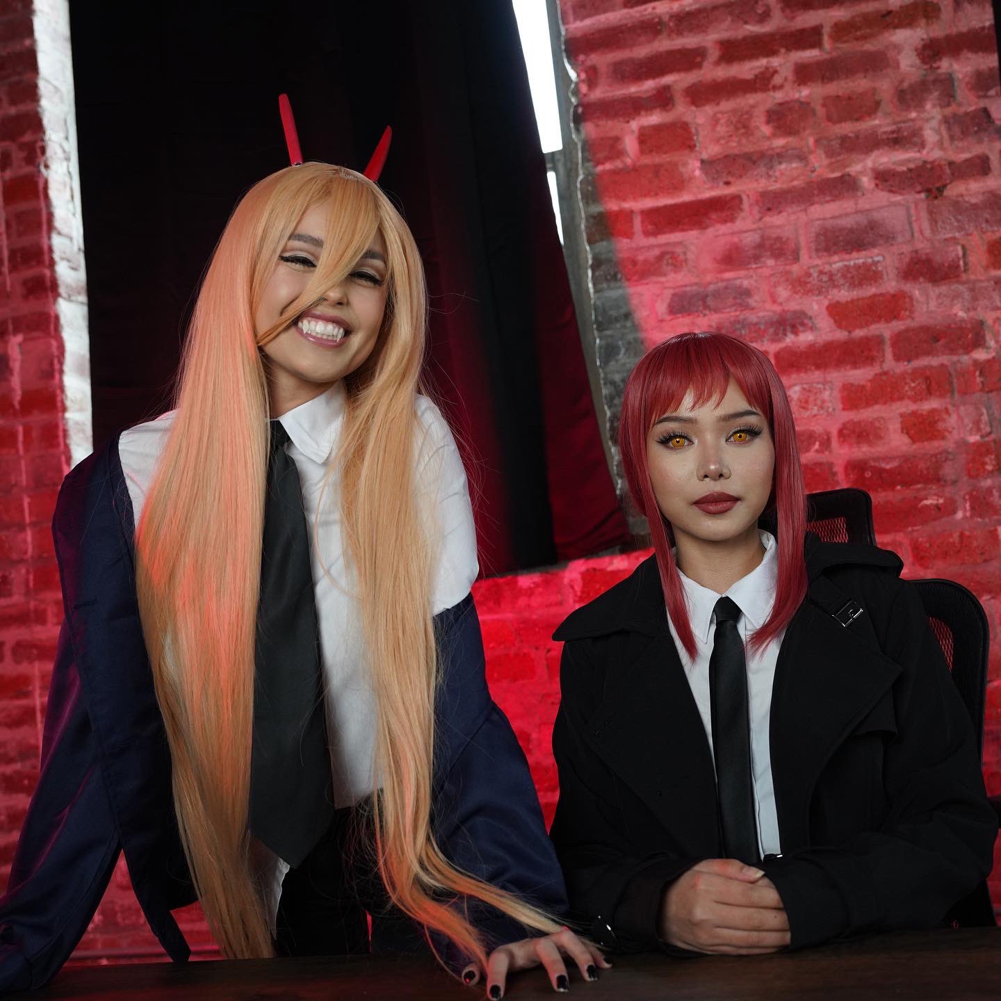 BARK BARK WOOF WOOF - Valkyrae and Bella Poarch Fans Act Like Dogs  After Seeing Their Chainsaw Man Cosplays - EssentiallySports