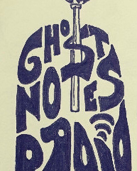 ghostnotesradio's tweet photo. Ein neues Jahr-ein neues Logo für die Sendung?! Eine Freundin hat ein paar Entwürfe „gedroppt“ Welches gefällt Euch am besten? Numero uno oder doch Nummer 4?
#newlogo #help #ghostnotesradio
#studioansage #mockup #radio https://t.co/qInkEsvCUV