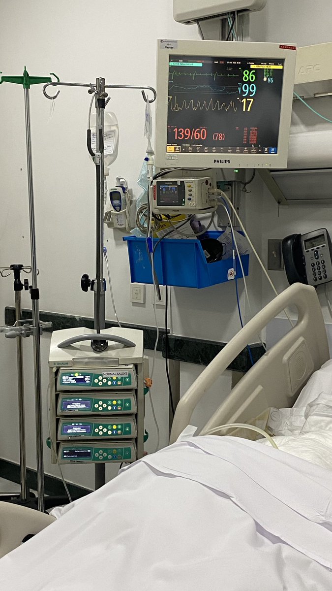 ShimaMb18's tweet photo. يا خالق المعجزات و يارب المستحيلات 
سبحانك أنت القادر و نحن العاجزين اللهم اشفي جدي وانثر العافيه بجسده يا من تعيد للمريض صحته و تستجيب دعاء البائس اشفيه انت الشافي لا شفاء الا شفاؤك شفاءٌ لا يغادر سقما https://t.co/V6Ybk15Ccp