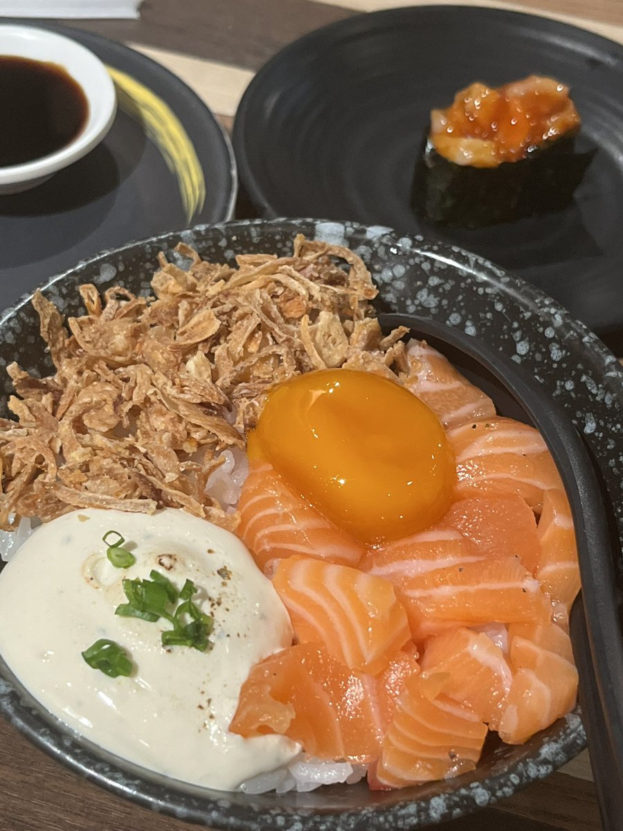 beanstalkbkk's tweet photo. Japanese food is my favorite 🥺 https://t.co/fczXbGUK18
