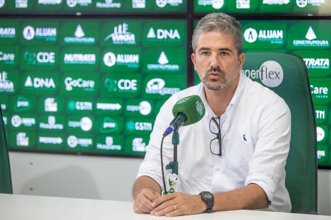 TiagoInacio07's tweet photo. Conversei nesta tarde com o Sup. de Futebol do Guarani SP, o Rodrigo Pastana, que disse que o Bugre irá até a judicialização no caso da Copa do Brasil.

Disse que não entende a indicação da FPF ao Botafogo SP com a vaga direta. 

O Criciúma ainda não se manifestou oficialmente. https://t.co/wqngybXA6s