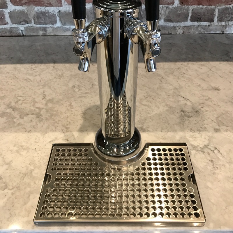 KegWorks's tweet photo. Protect the top of your kegerator or counter with a handy drip tray to collect any spills or drips.🍺 KegWorks carries a wide array of drip trays, from basic countertop units to trays that mount flush with a counter or bar top, plus a drain to empty spilled beer.