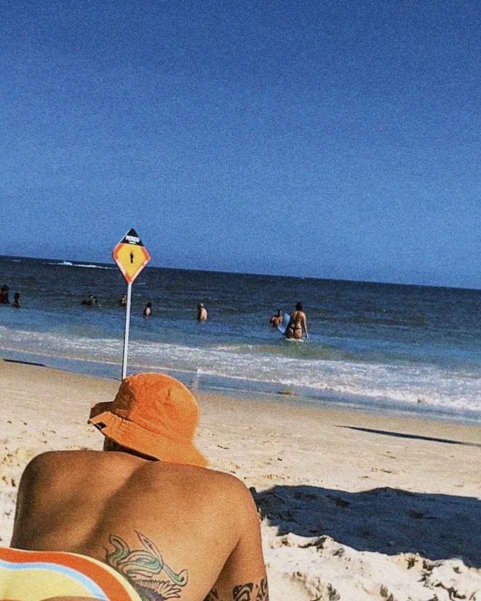 leandrobrt89's tweet photo. O #photodump de um dia incrível. 🏖️🫰🏻
#francesbeach #sunsetbeach #praiadofrances https://t.co/oZKIg4ZL65
