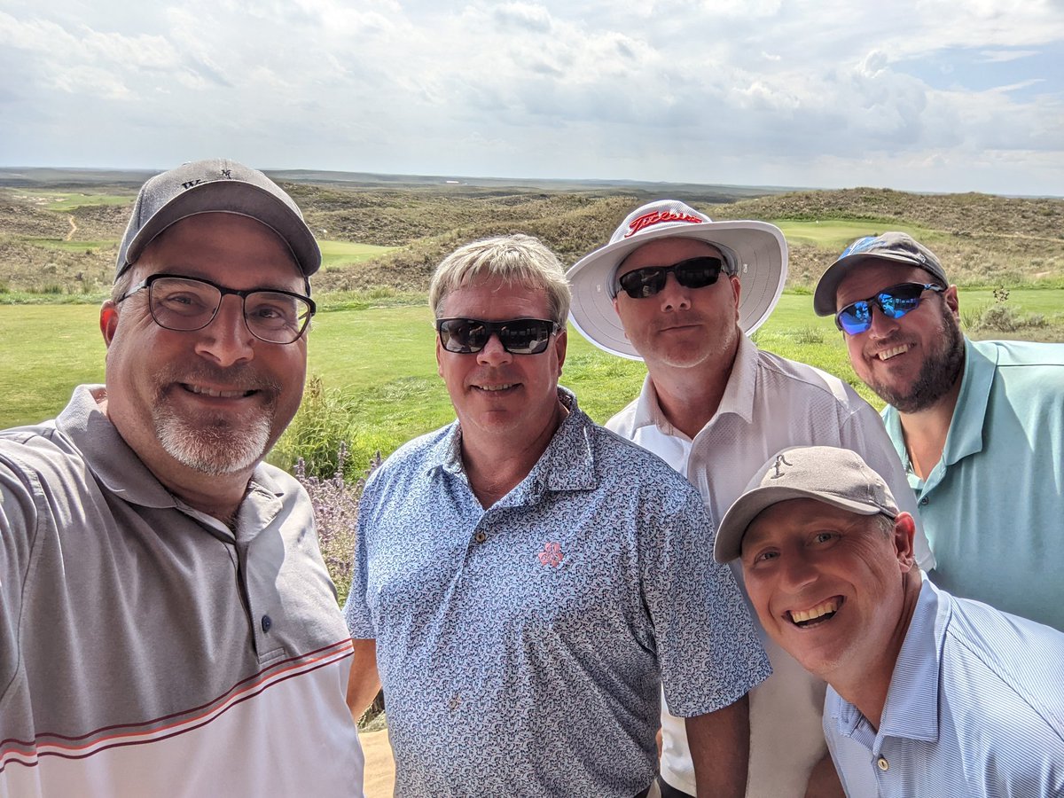 MidwestGolfJake's tweet photo. @realGolfchat #GreaverCupIV and Ballyneal are tied. #Golfchat https://t.co/7TWrP3McWh