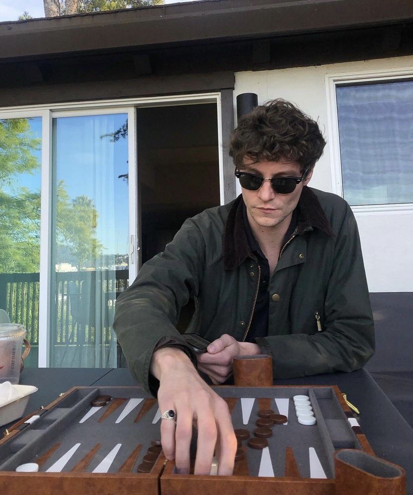 iwolfstxr's tweet photo. @basehpwednsay ⠀⠀
     ⋆／Remus Lupin

 ͏ ͏ ͏ ͏͏ idɑde: 19
 ͏ ͏ ͏ ͏͏ sexuɑlidɑde: bissexual 
 ͏ ͏ ͏ ͏͏ pronomes: ele/dele
 ͏ ͏ ͏ ͏͏ user: @iwolfstxr 
 ͏ ͏ ͏ ͏͏ espécie: bruxo/lobisomem
 ͏ ͏ ͏ ͏͏ cɑsɑ/ɑlɑ: grifinória 
⠀ https://t.co/BPkAKop6La