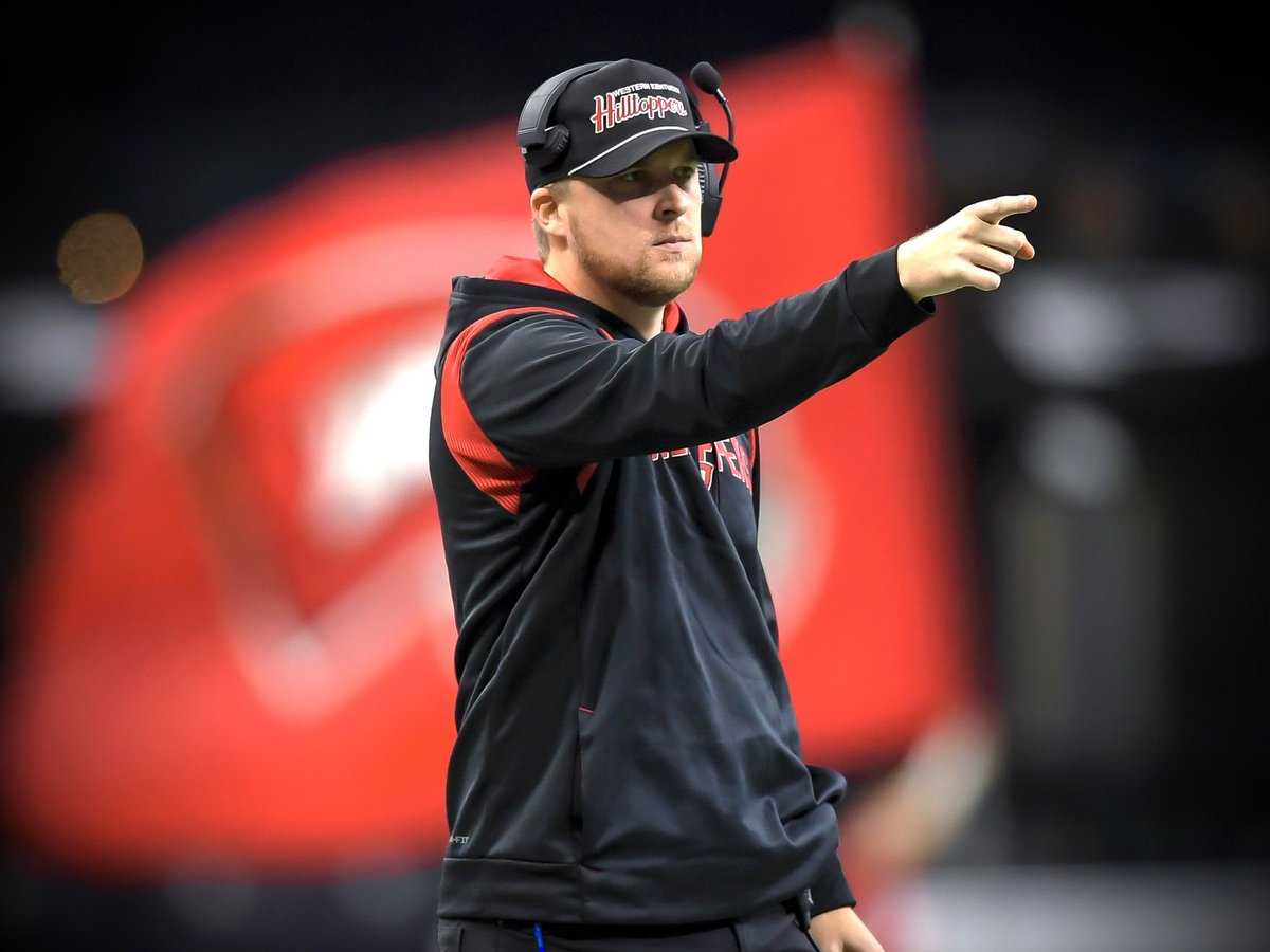 BREAKING: Canadian HS and <a href="/WTAMUFootball/">Buffalo Football</a> graduate <a href="/arbuckle_ben/">Ben Arbuckle</a> is expected to be named as the offensive coordinator for <a href="/WSUCougarFB/">Washington State Football</a> … Arbuckle, just 27yrs old, is youngest OC in any Power 5 conference #WAZZU #CFB