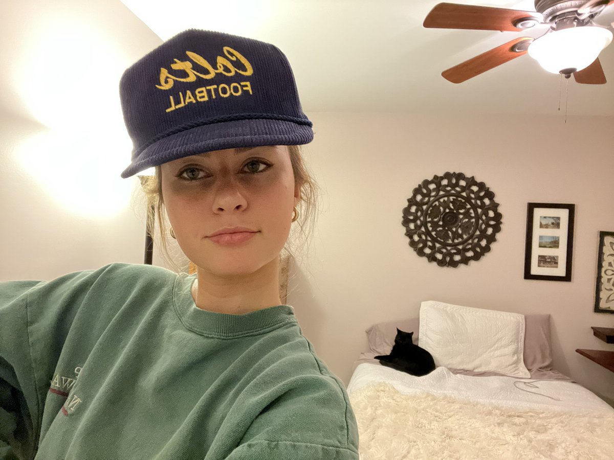 MollyCrowell's tweet photo. Break: wine, big old hat from grandpa, new passport photo, and graduation https://t.co/7A7i4Tmvlp
