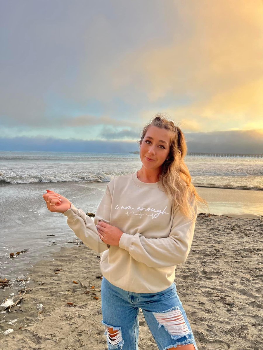 melissawisz's tweet photo. 🙏🏻 Praying for some GREAT news tomorrow. ECHO tomorrow at UCLA. Lord knows Stevie deserves some! Looking forward to sharing amazing news. Lord hear our prayers! Let 2023 start out incredible for her! ❤️🙏🏻 #steviestrong @StevieLynnne https://t.co/KGaznnQahw
