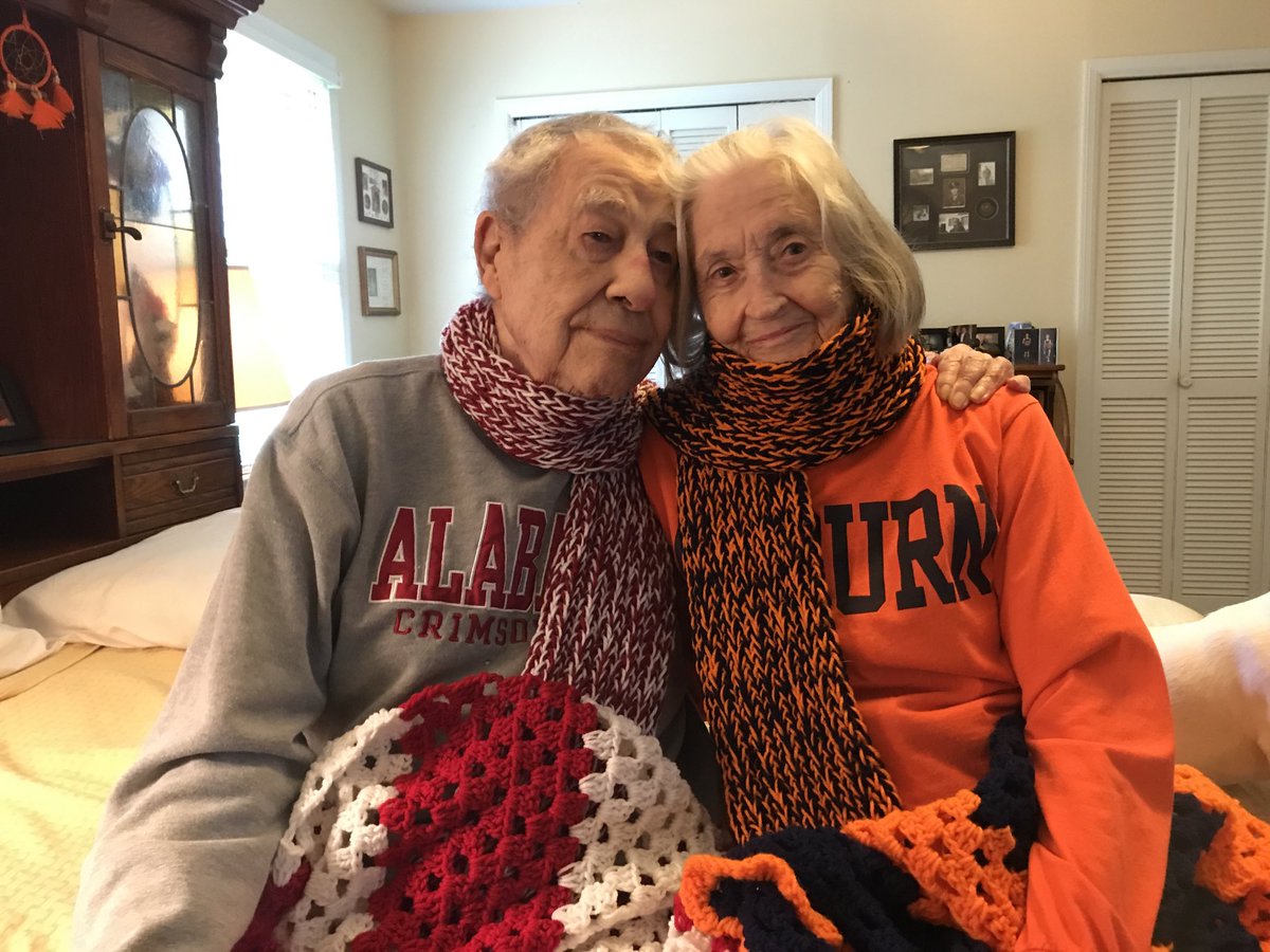 wsnycal's tweet photo. Today, December 27th, would have been my mom@and step dads 54th Anniversary!  Hope they’re celebrating on the next plane!! https://t.co/SrGWLdPYFO