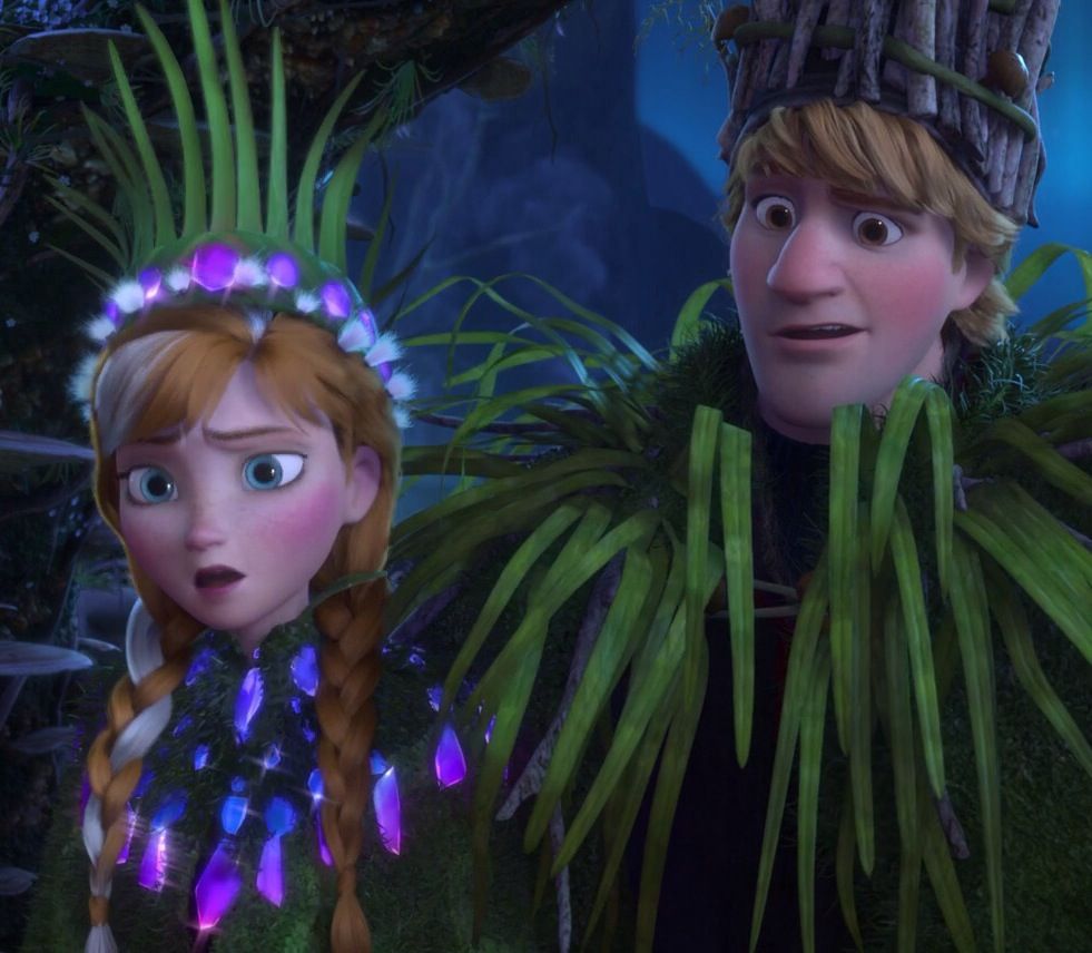 EmmaQeA1's tweet photo. One thing the evil trolls always went for, by getting Queen Elsa out of fhe way and the whole thing will be fixed. In F2 they got what they wanted... #BringElsaHome #Frozen #QueenElsaOfArendelle #Disney #FixFrozen2 #RedeemHans #FrozenIsFamily https://t.co/3O4K5WMRN3