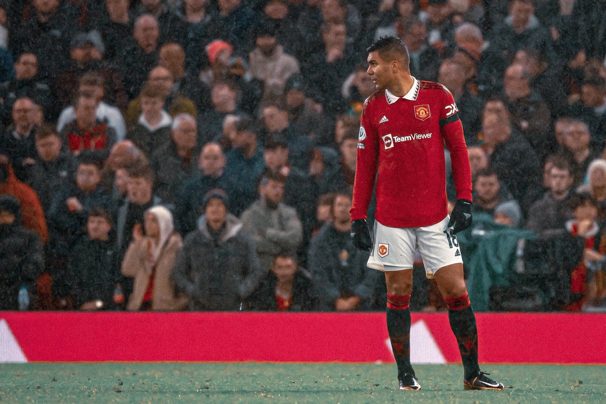 ManUnitedZone's tweet photo. Casemiro appreciation tweet 🇧🇷🔴 https://t.co/2mLE141bzC
