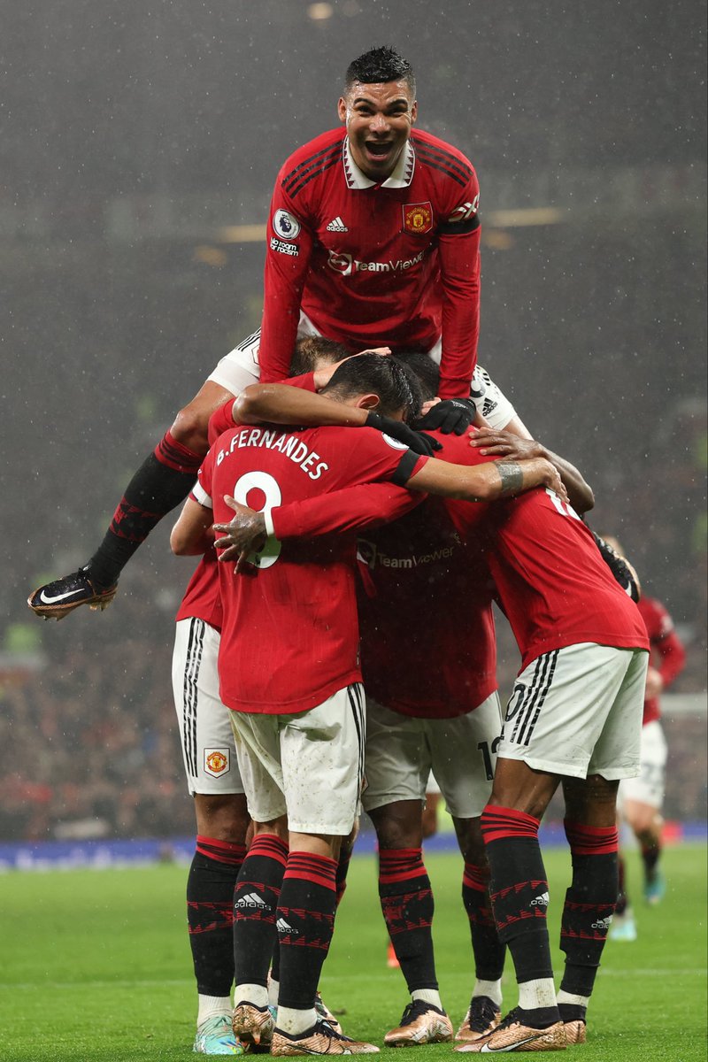 iam_wilsons's tweet photo. All Manchester United fans should RT, drop ❤️❤️ and follow everyone fast let's celebrate our WIN!!! #MUFC https://t.co/iKJ9RfvpT6