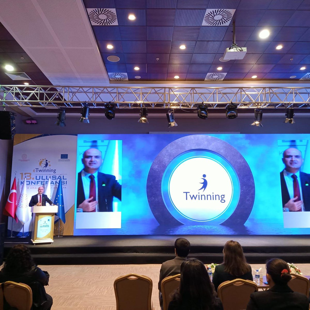 Merkezimizde yürütülen, çocuklara yapay zeka öğretimini hedefleyen “Code with AI” projemiz Manisa genelinde ilk 5 proje içine girmiş ve Antalya da düzenlenen eTwinning 13. Ulusal Konferansı’na davet edilmiştir.
<a href="/KapankayaSelami/">SelamiKapankaya</a>
<a href="/mdikici45/">Mustafa Dikici</a>
<a href="/mehmett_olmez/">Mehmet Ölmez</a>
<a href="/il_mem_45/">Manisa İl Millî Eğitim Müdürlüğü</a>
<a href="/IlceTurgutlu/">Turgutlu İlçe Milli Eğitim Müdürlüğü</a>