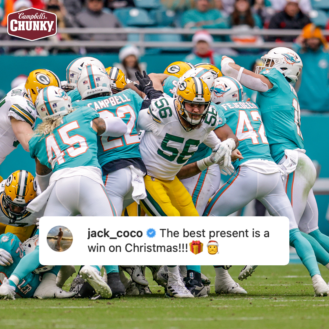 packers's tweet photo. Brought home a WIN for the holidays! 🎁

#GoPackGo | #LunchtimeHalftime https://t.co/OR68O9VUM1