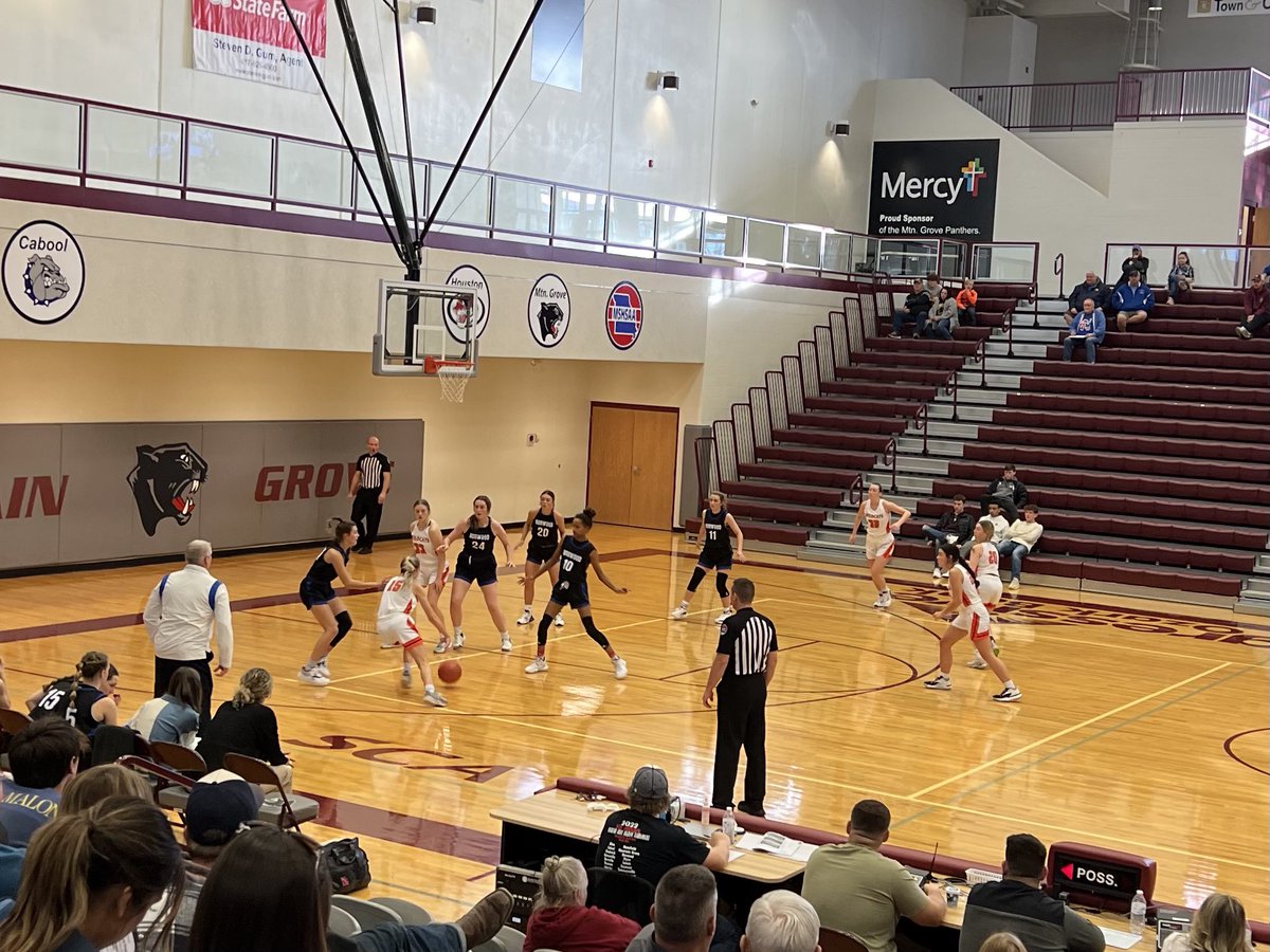 LickingSports's tweet photo. The Lady Wildcats (9-1) advance to the semifinals of the Mtn. Grove Tournament after defeating Norwood 64-38. 

The victory gives @coachrissler career win #300. 

The Lady Wildcats will play the winner of Houston and Liberty at 4:00 tomorrow. https://t.co/O4HbmiZcyp