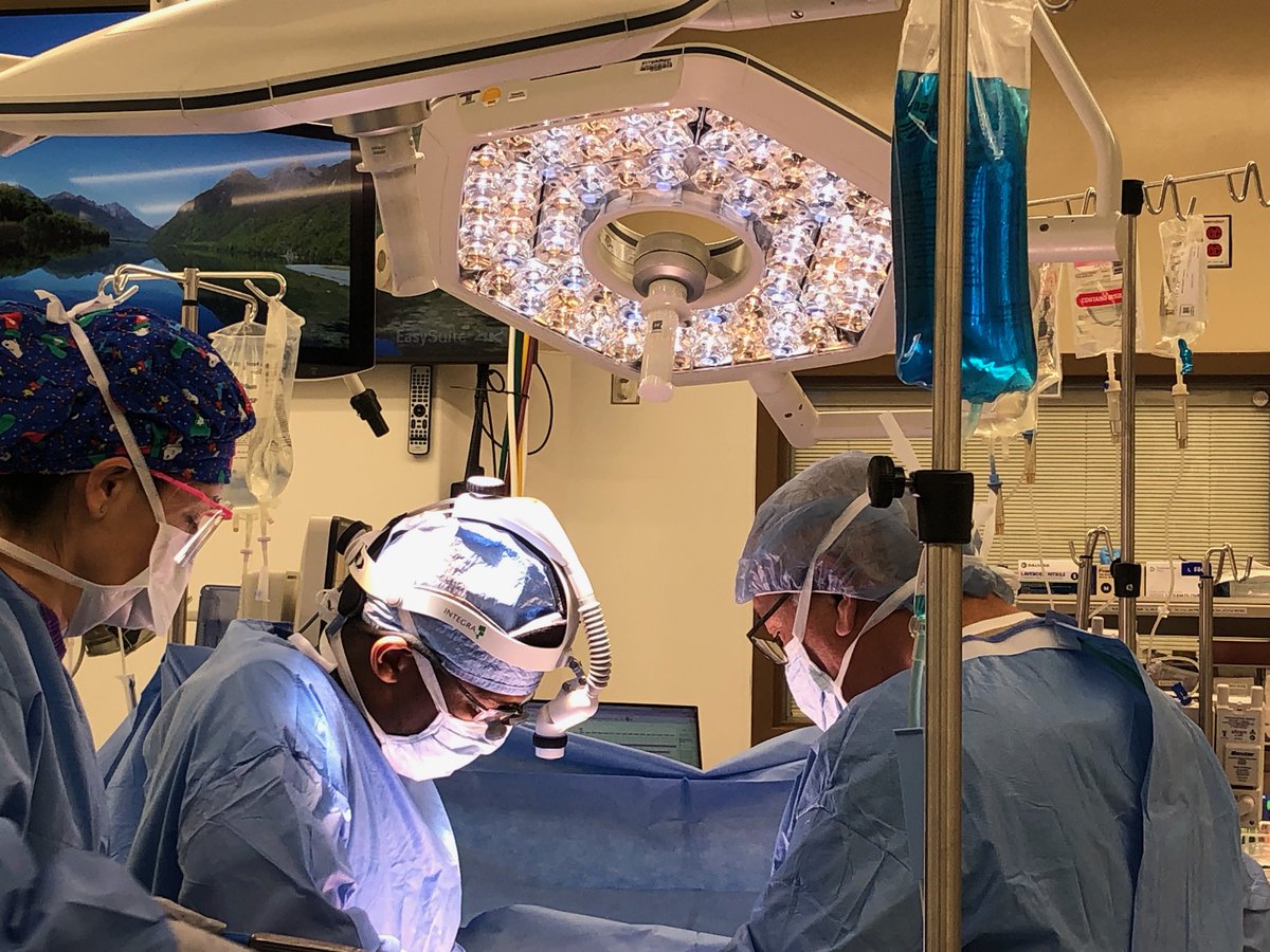 PresHealth's tweet photo. Working collaboratively is just one way our teams work towards positive patient outcomes. We're so proud of our Transplant Services team for recently performing the first simultaneous kidney and pancreas transplant in New Mexico since 2020. Congratulations team! https://t.co/OxIeE6nOn6