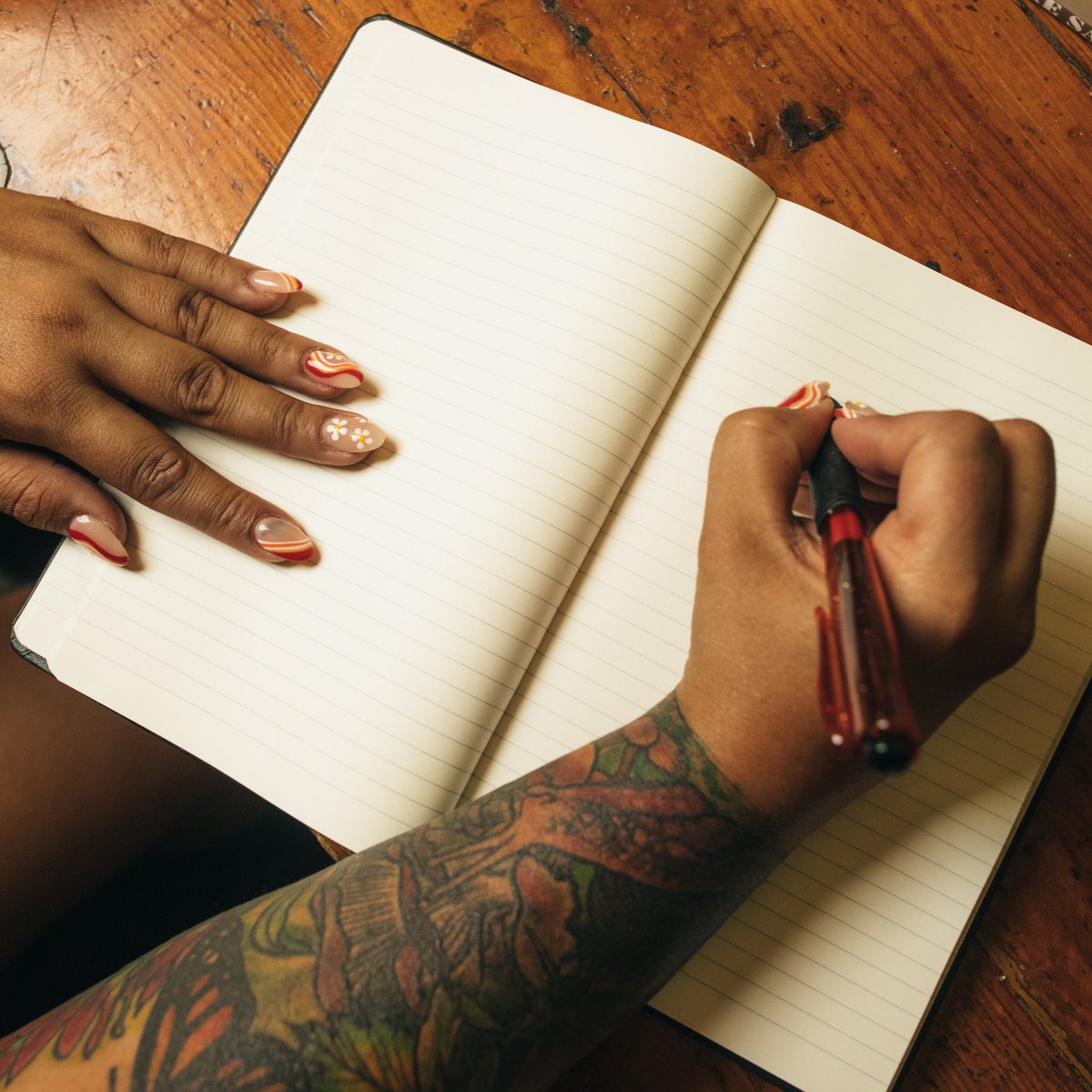 CampClout's tweet photo. New years is just days away...are you ready to make magic happen? We believe in the power of manifestation, whether you are saying it out loud, writing it down, or leaving a comment.

 So let us know what your 2023 goals are, and let's see if we can help manifest them! https://t.co/MWqUmYVIjZ