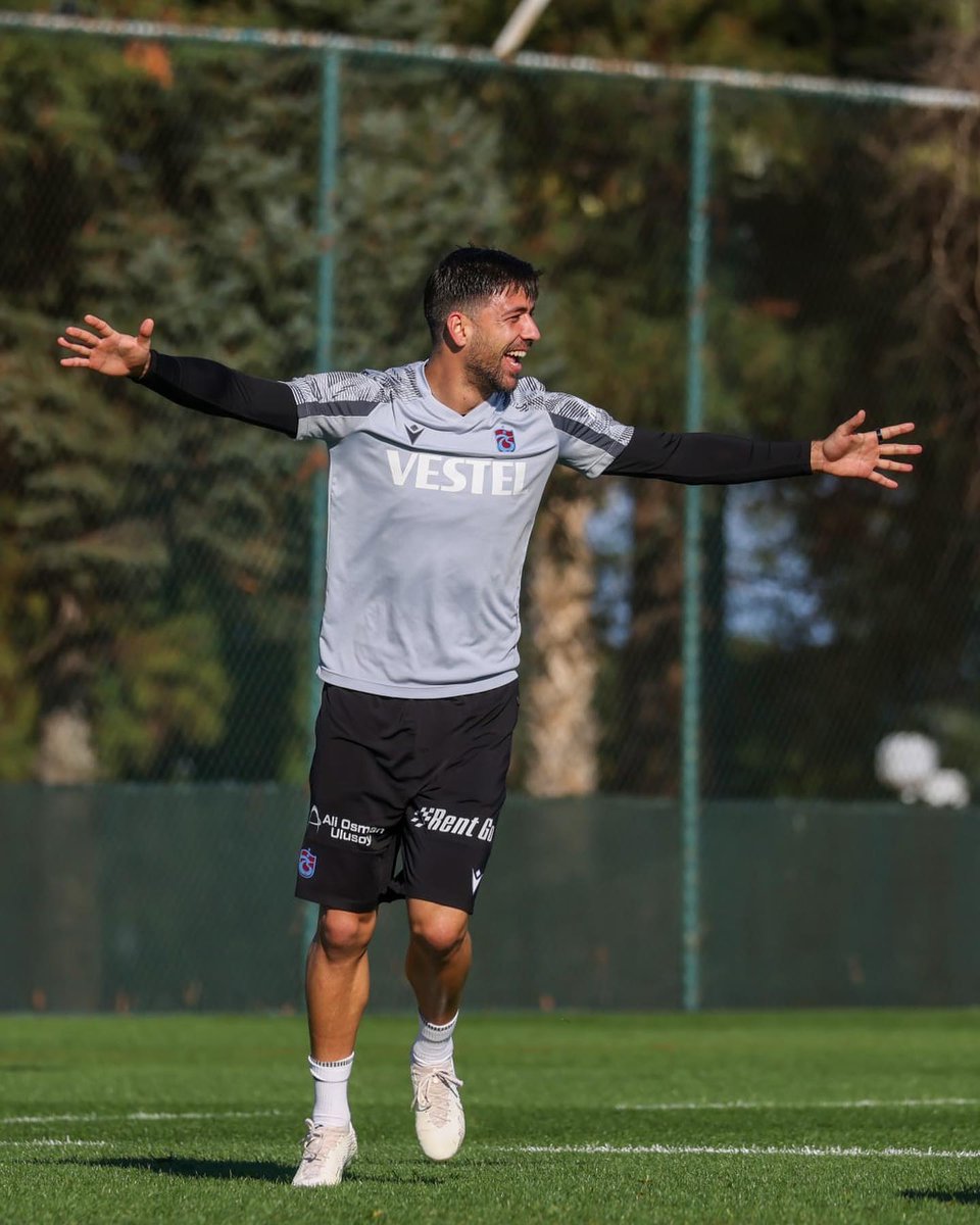 Bugün güldür yüzümüzü Bakasetas