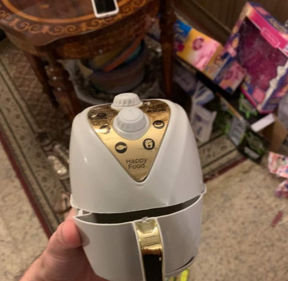 Isso mesmo as crianças de 2022 brincam de AIRFRYER