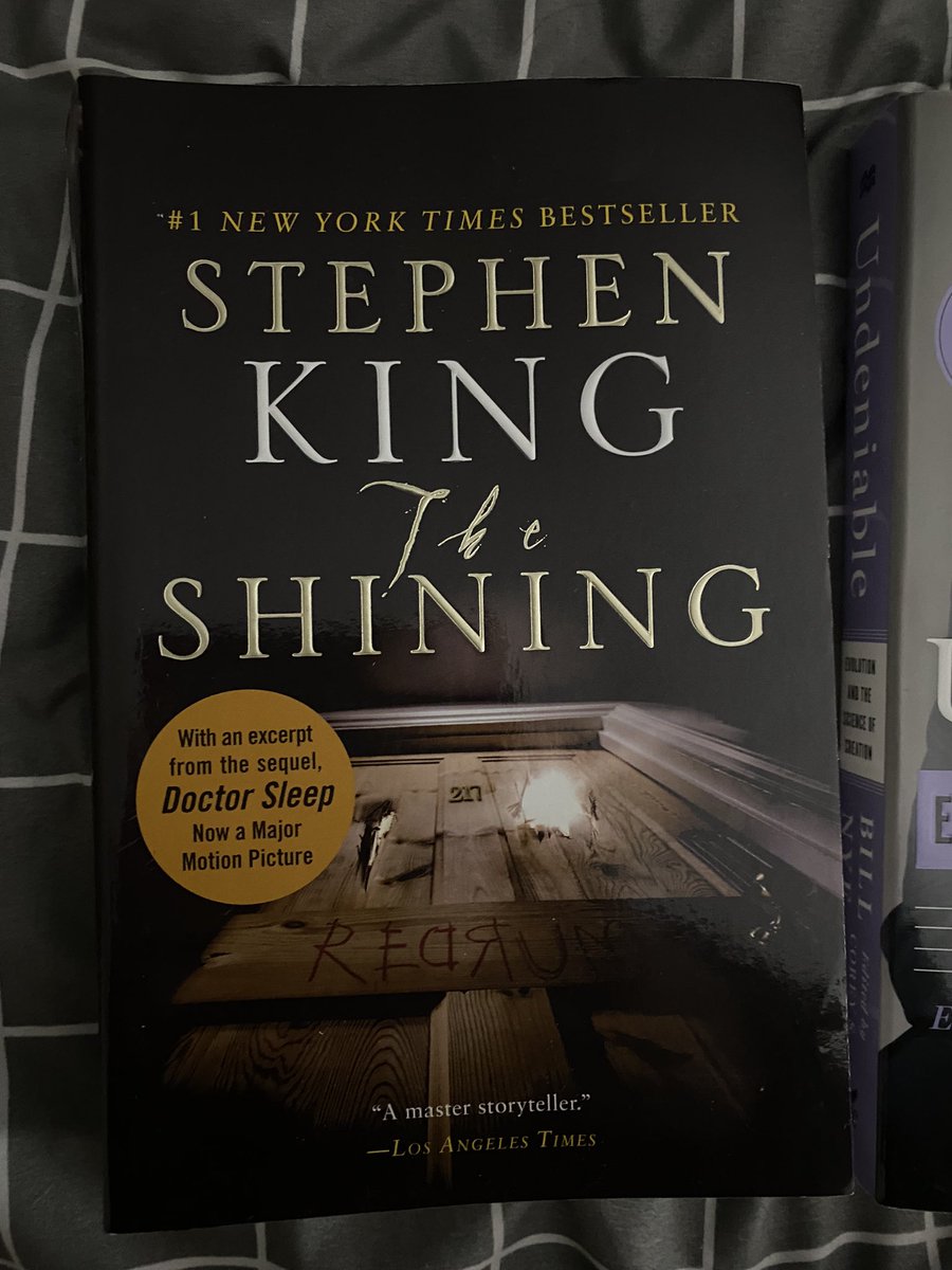 akaShelbs's tweet photo. These are next after I finish Bill - so excited to have some amazing books to get back into reading and spending less time on my phone https://t.co/G6Vxp8qg1v