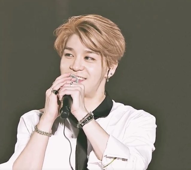 pmj705's tweet photo. 훈모닝 💛 https://t.co/a9zKMhiaVJ