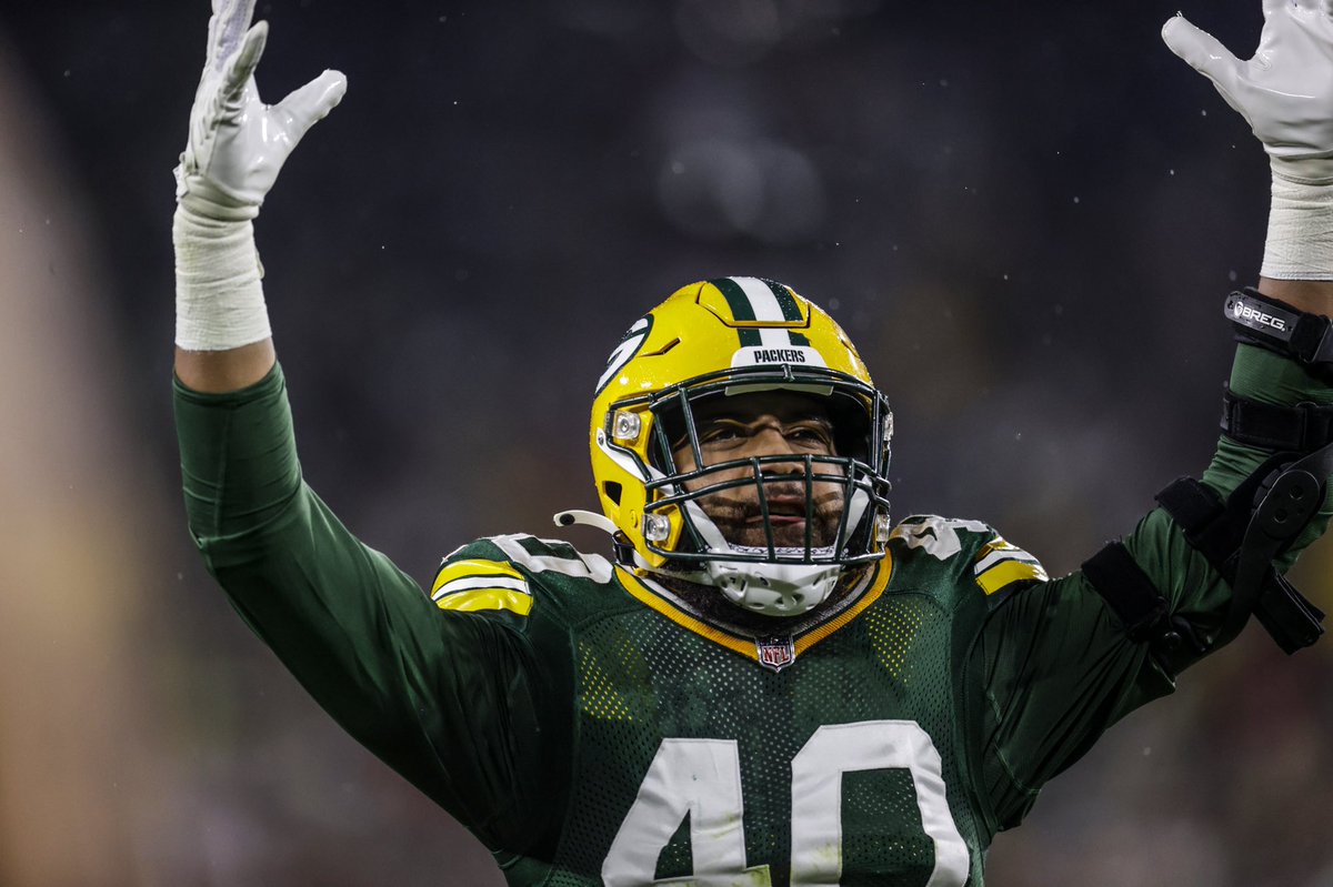 I’ll see ya around, Lambeau. 🤙🏾

Watch me.