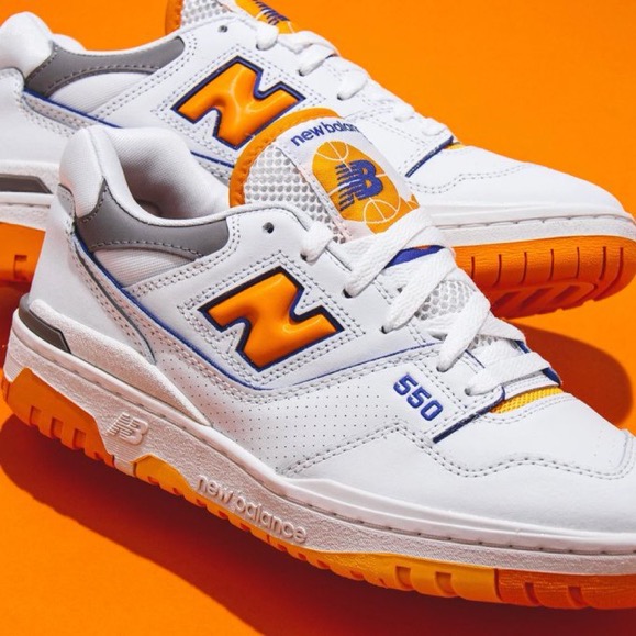JustFreshKicks's tweet photo. New Balance 550 ‘Vibrant Orange’ on sale for $94 via SSENSE

Link -> https://t.co/m4JjCchYWs https://t.co/Km9XAbgCG2