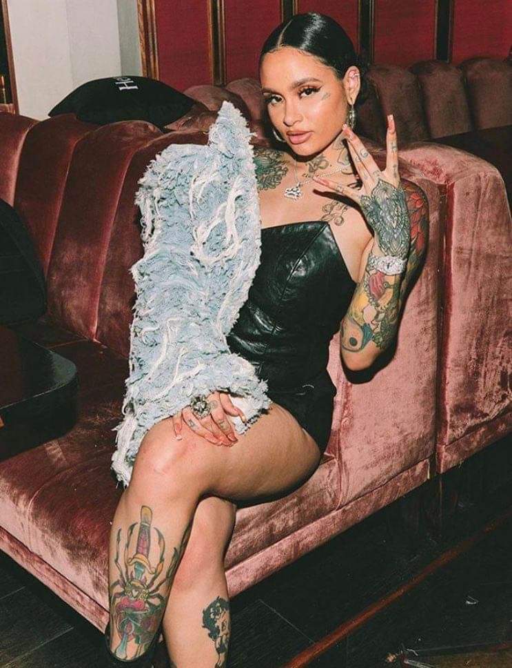 Raya (@vengeful_raya) on Twitter photo 