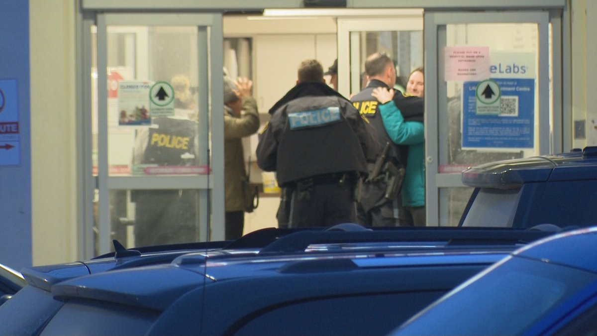 DR on Twitter ".OPP_WR officer shot on Indian Line west of 