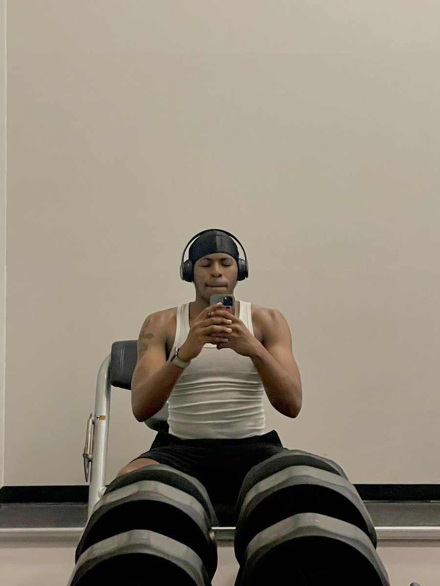 yamanmcm's tweet photo. gym pics >>> https://t.co/wNcv9SE3uX
