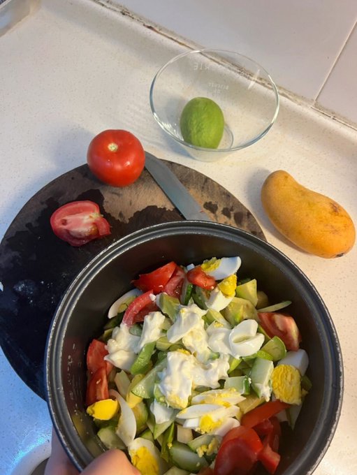 abcgora's tweet photo. Have some fruit salad for energy https://t.co/eKDlFBOb8Q