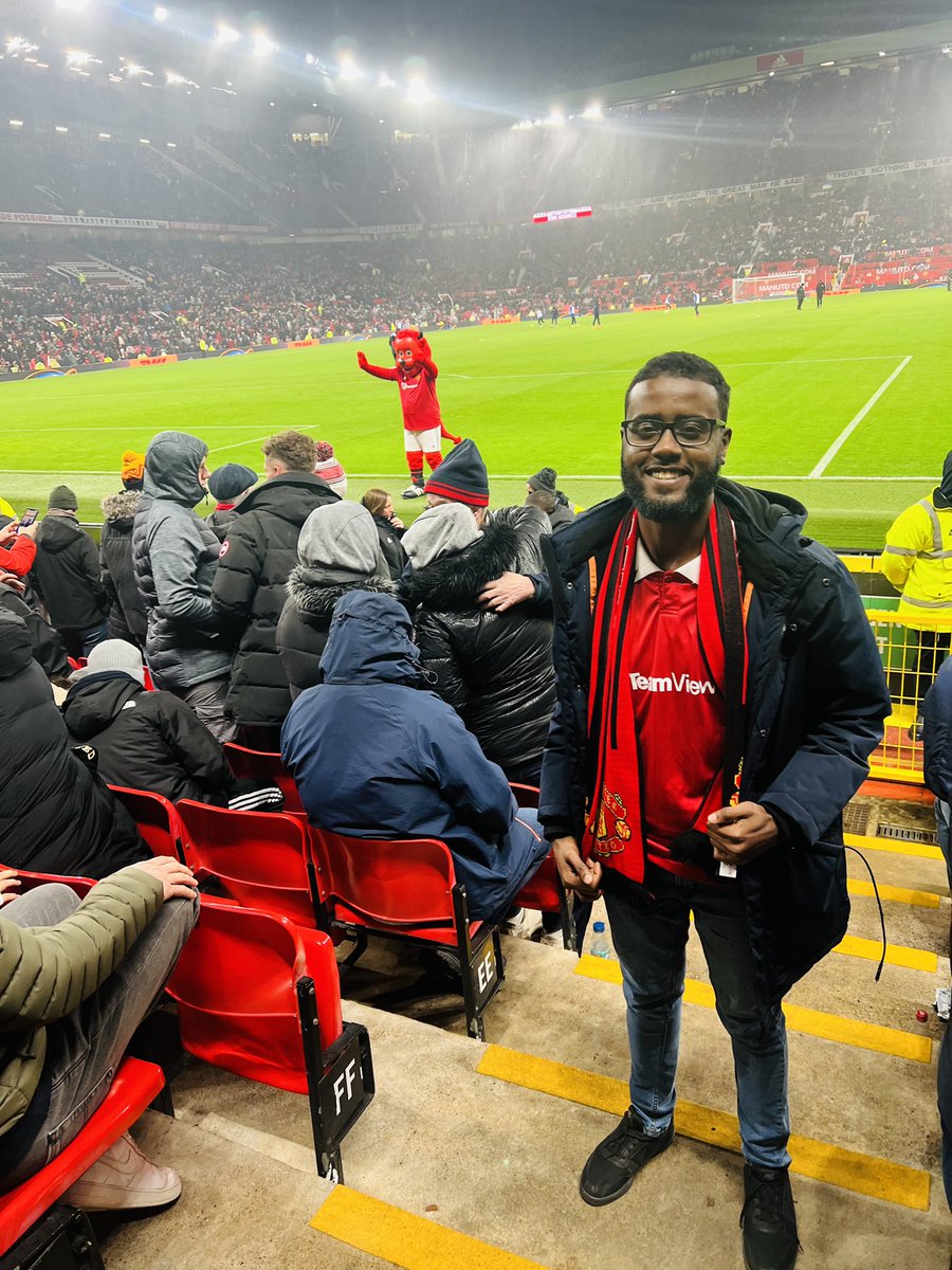 Amjadfr7's tweet photo. ياخي احساس تحضر كورة في الاولد ترافورد دا حاجة عظيمة ياخي
The Theatre of dreams https://t.co/evDCJYuaDc