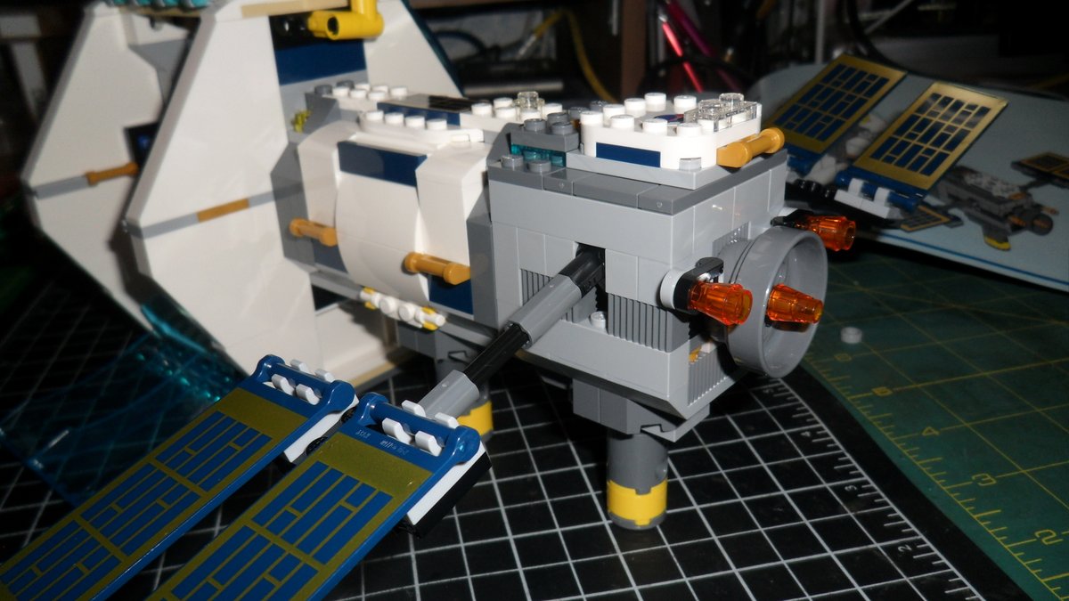 OceanPlanet4546's tweet image. I did a thing today; City Space Set 60349 Lunar Space Station.  @Xcaliber_009 @grn_archer @Amish_Ace 
#Lego #space #letsgotospace