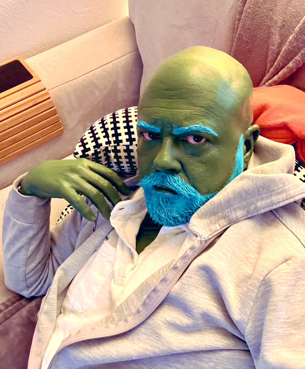 CoatedHuman's tweet photo. Fresh coat of green rubber paint on every inch of my body!
##CoatedHuman #rubberskin #gaybodypaint #fullycoated #encased #liquidlatex #beColor https://t.co/C81FdTCDWy