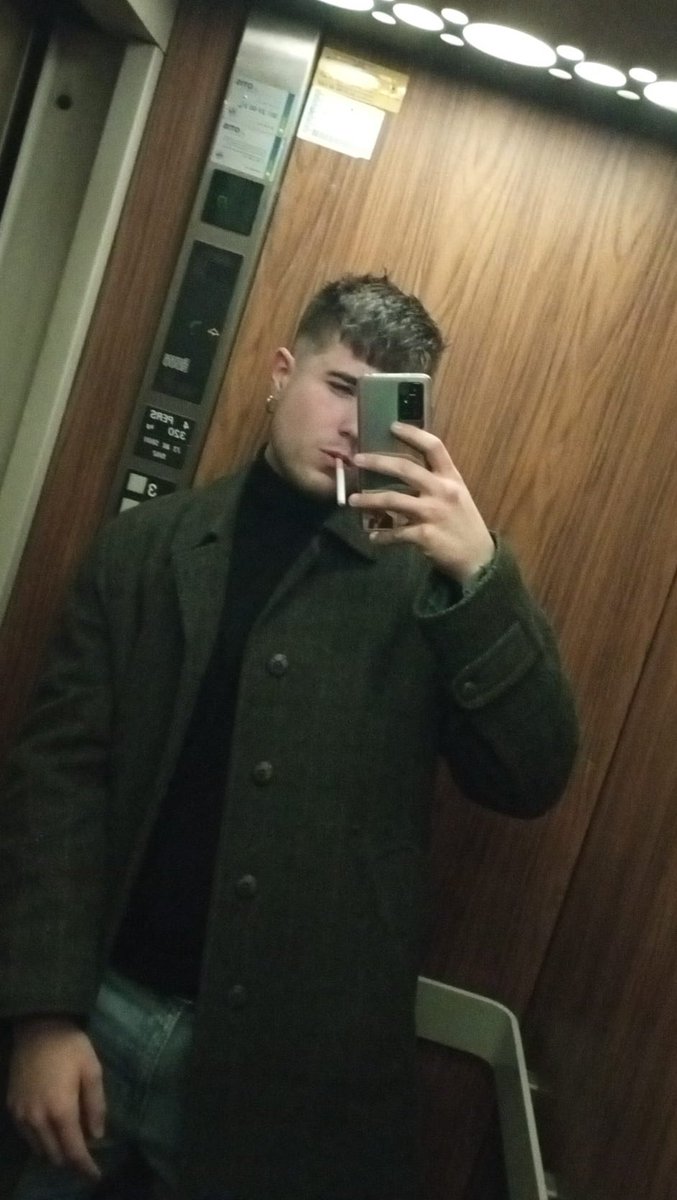 IvanV2o's tweet photo. Una de nochebuena así seriote https://t.co/nJz85HhVL2