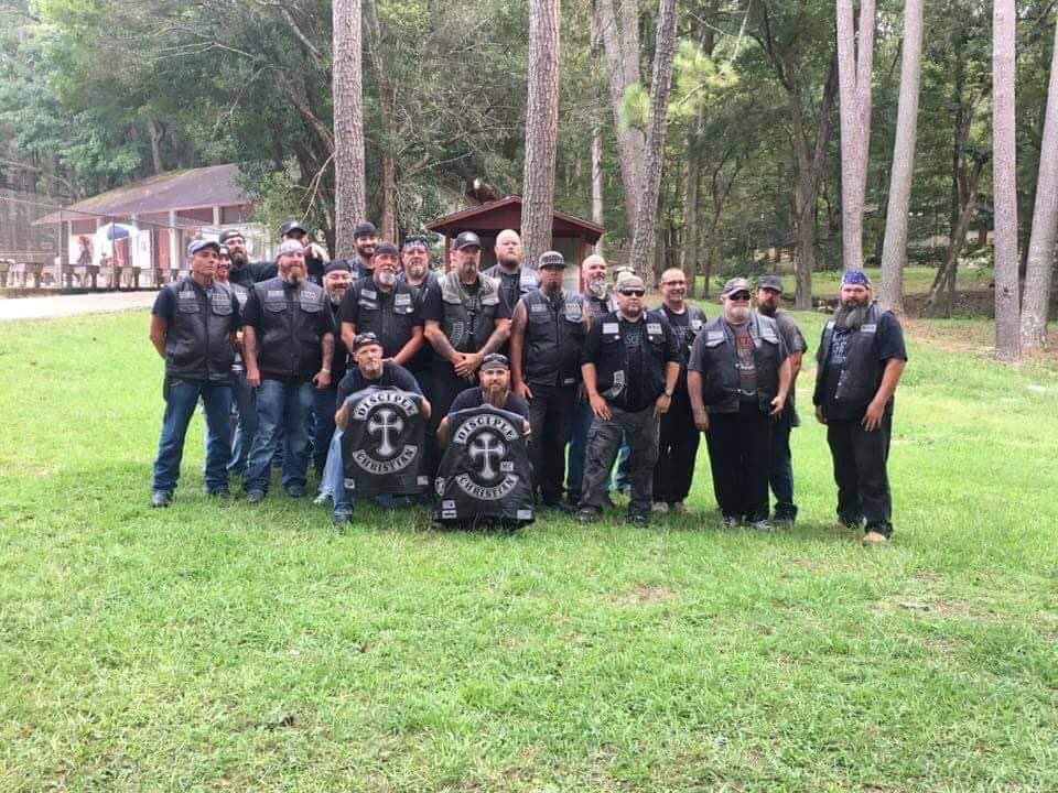 43IronCrew's tweet image. Warrior Run 2017 many faces have changed and many are still here #ThrowBackWeek #History #IronCrew #GodIsGreat #MC #43MC #MotorcycleLife #MotorcycleClub #MCLife #Christian #ChristianMC #TattoedChristian #WarriorsOfGod #SavedNotSoft #Brotherhood #Ghostin #ChooseJoy #SpeakLife