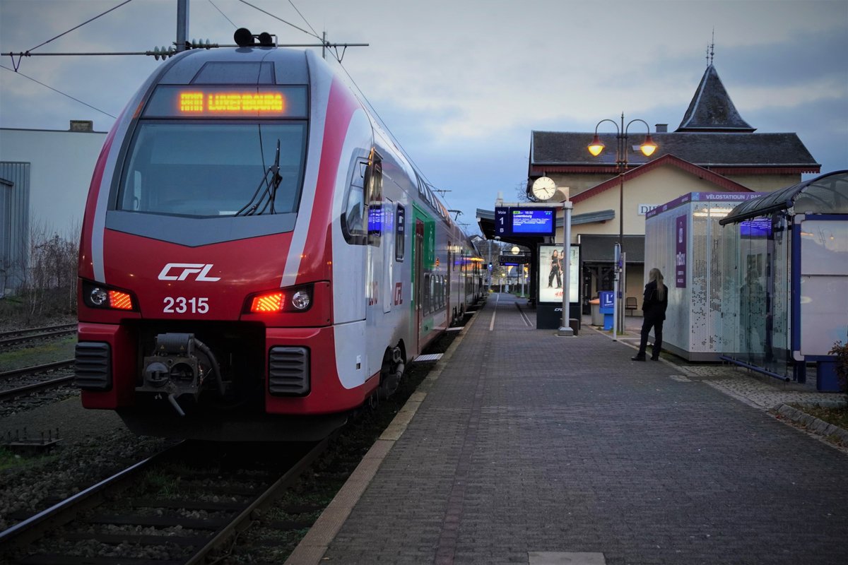 OScpp's tweet image. I love exploring a country by train - it is a thrilling and immersive experience. You can sit back and relax as you watch the countryside roll by, alight at various stops, and discover hidden gems and local landmarks. What an awesome day! #Luxembourg #Traintravel #CFL