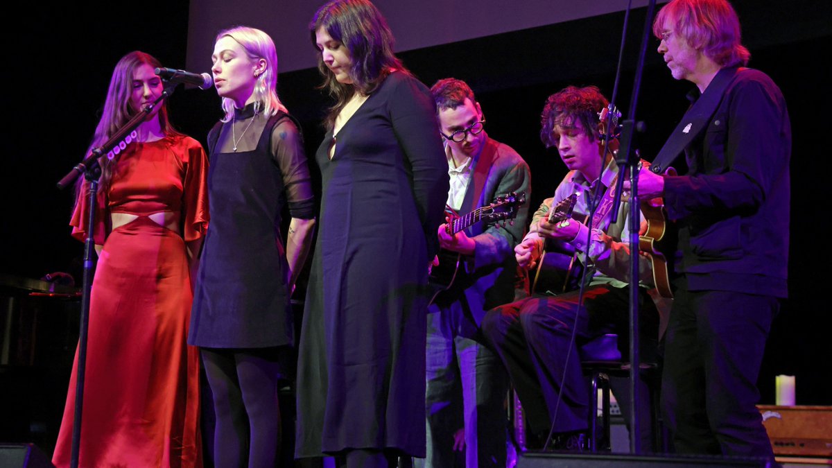 Phoebe Bridgers Leads All-Star Cover of Nico's 'These Days' With ... - Rolling Stone #the1975 dlvr.it/Sg1qZK