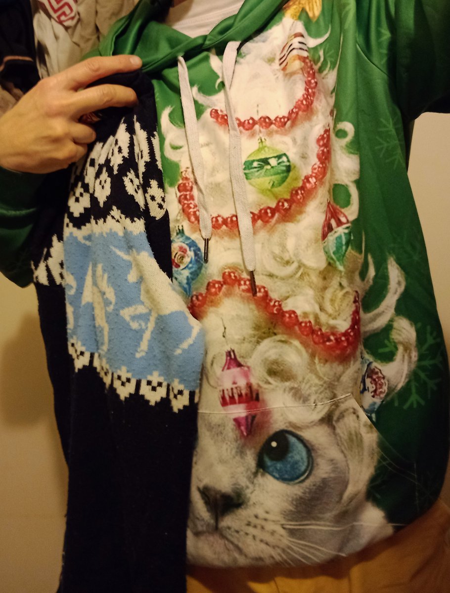 pmh's tweet image. #FMSPAD 27/12 Colourful: Switching from green to blue for the last few days of Christmas #FMS_Colourful