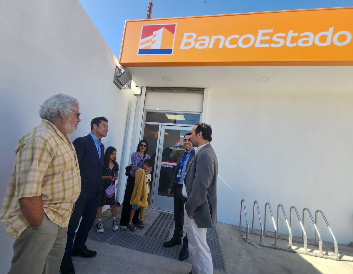 🔴Vecinos valoran reapertura de sucursal de Banco Estado en Las Compañías ➡ periodicolacompania.cl/?p=3232