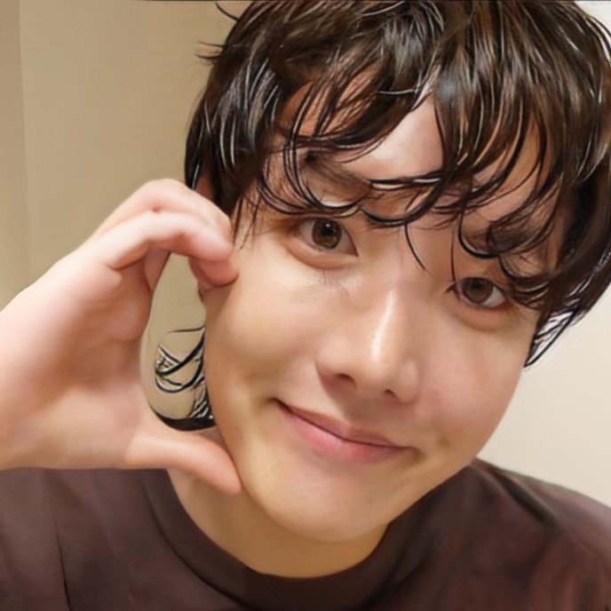 pjimndolly's tweet photo. hobi haciendo diferentes tipos de <3 https://t.co/sB14uMeKUl
