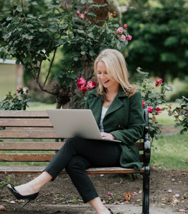 📖  𝘈 𝘨𝘭𝘰𝘣𝘢𝘭 𝘱𝘢𝘯𝘥𝘦𝘮𝘪𝘤 𝘸𝘰𝘯’𝘵 𝘤𝘩𝘢𝘯𝘨𝘦 𝘮𝘦!

'May all who read it draw as much value and enjoyment from it as I did creating it.’ Author, Michelle Macpherson.

#dragonflyglobal #dragonflyglobalbooks #childrensbooks 🌐  dragonflyglobal.com.au