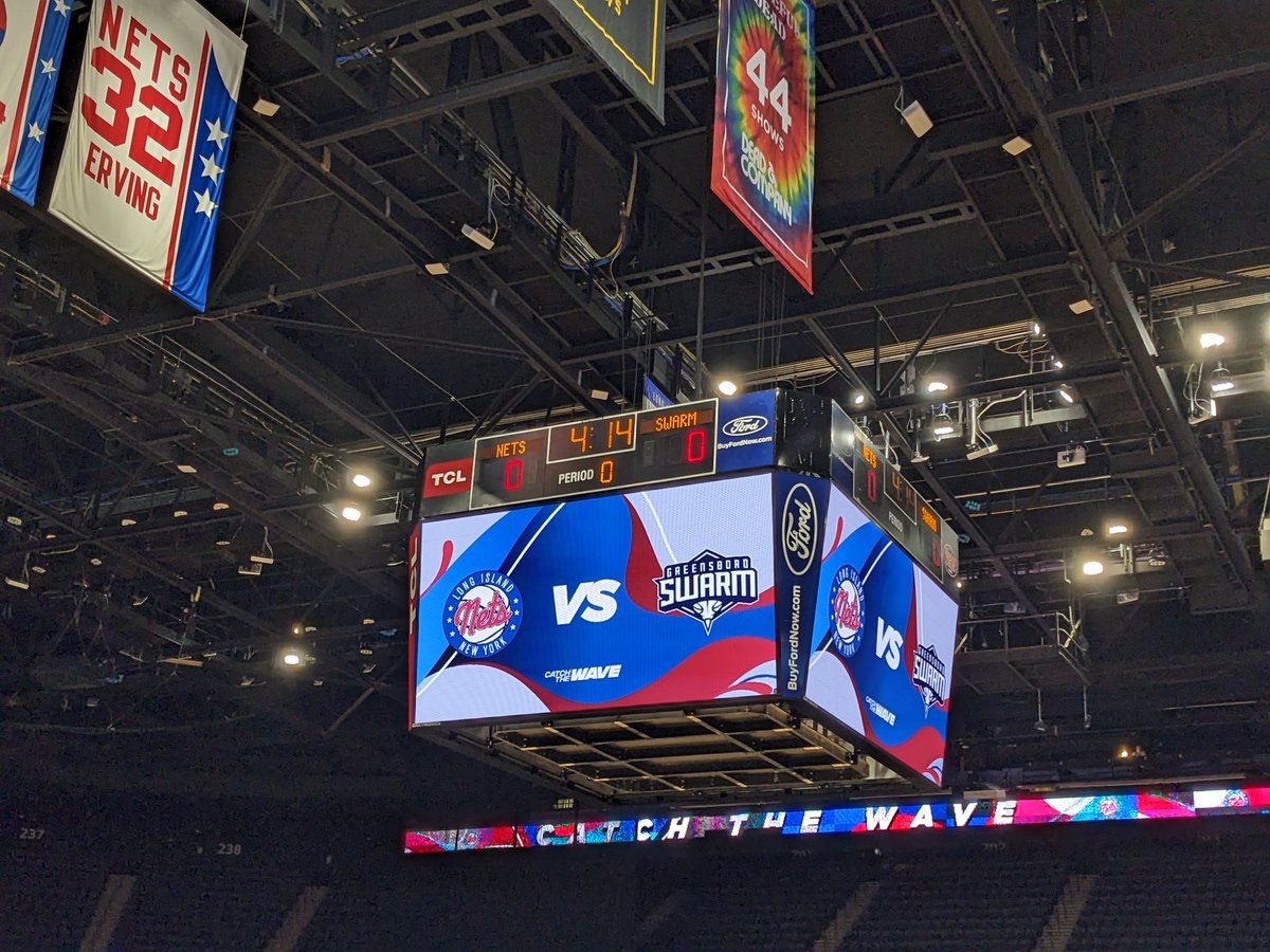 justin_paley's tweet photo. At @NassauColiseum for @nbagleague action. Greensboro Swarm at @LongIslandNets #longislandnets #linets #nets #gleague #probasketball #basketball #nassaucoliseum #longisland #catchthewave https://t.co/CHVPiRHEtp