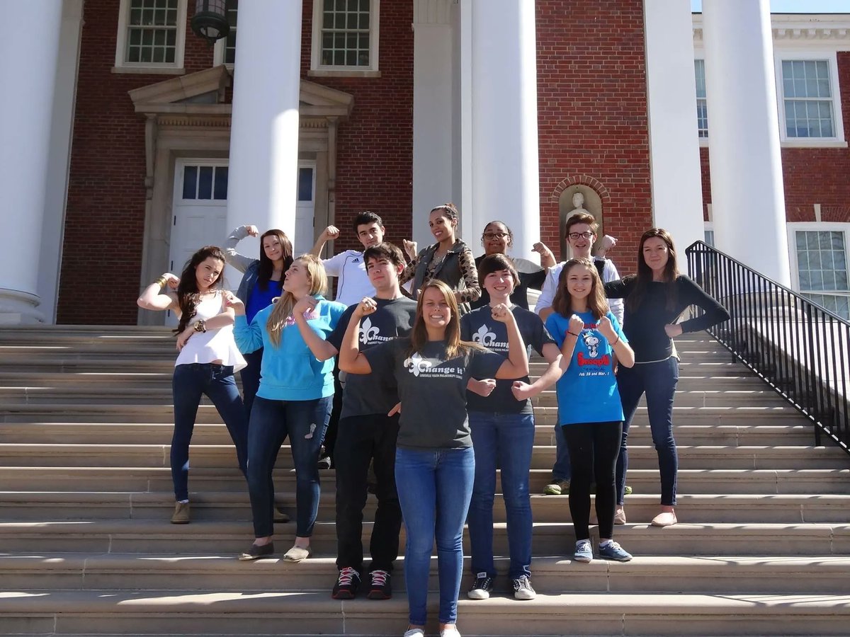 Throwback to 2014! Do you see any familiar faces? 👀
#ThrowbackThursday