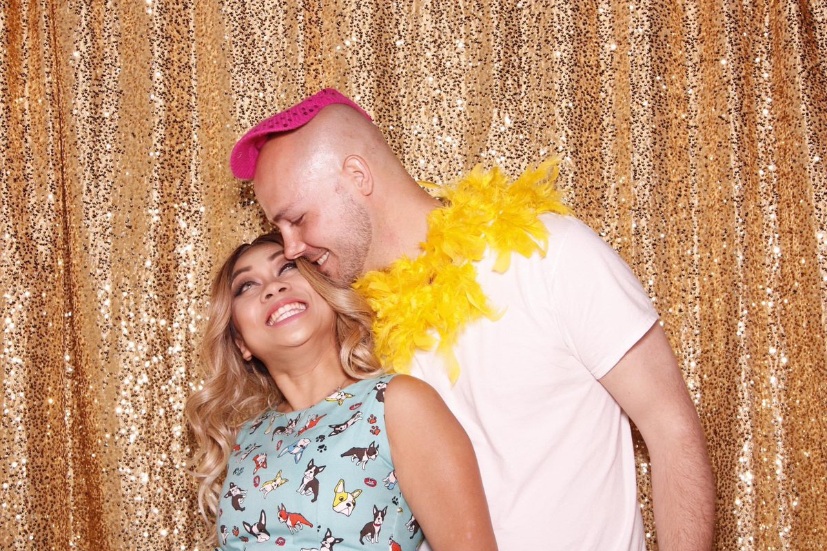 pinklunatik's tweet photo. My crush liked me back and now we’re married. Life is wild, @OfficialSkyG 🥰😆 #BaeFF https://t.co/cgI85Fwp29