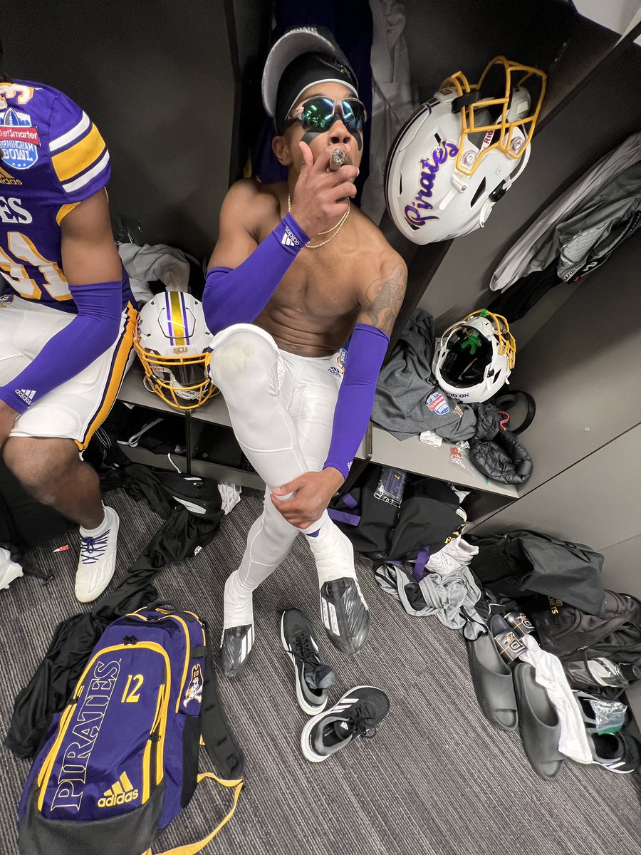 ℍ𝕚𝕘𝕘𝕤🥤 tweet media