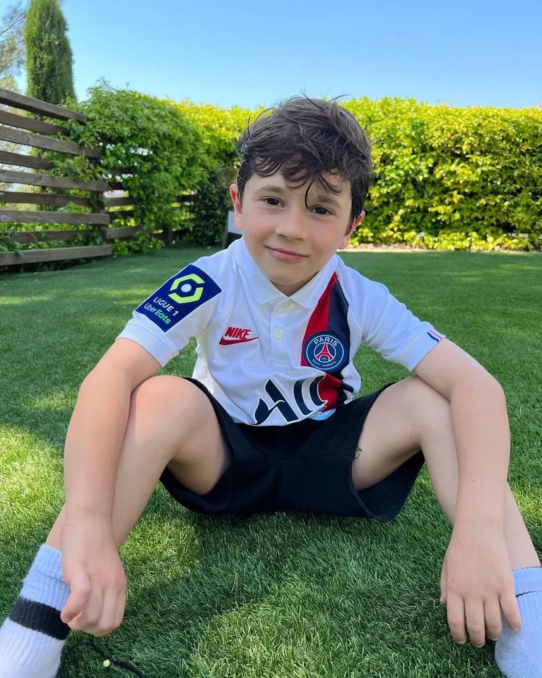 Julián Álvarez y Mateo Messi son la misma persona.