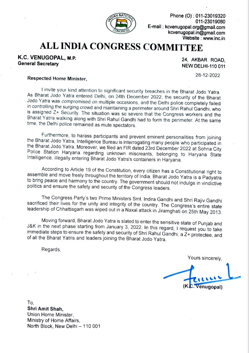 WeForNews2's tweet photo. #Breaking | "Ensure Rahul Gandhi's Safety": Congress To Centre Over Security Breach 
#RahulGandhi #BharatJodoYatra 
https://t.co/KKAnsPCiil